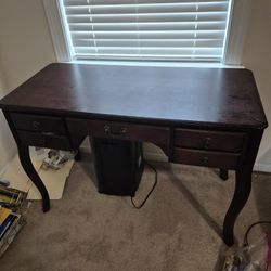 Nice sturdy well kept wooden desk with chair