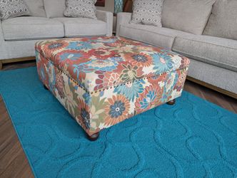 Large 36" Cocktail Coffee Table Ottoman - Multicolor Floral - Like New