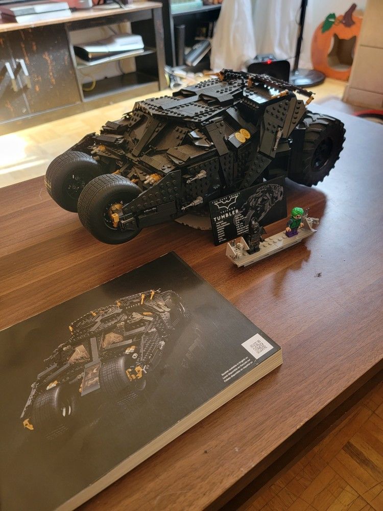 Lego THE DARK KNIGHT TUMBLER