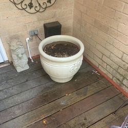 Ceramic Pot W 16.5 X  D 17