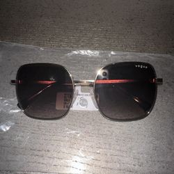 Brand new Vogue Womens Sunglasses 