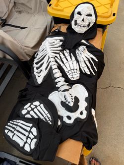 Skeleton men’s costume