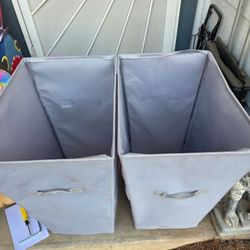 2 Hampers!