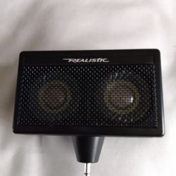 REALISTIC MINI SPEAKER INPUT