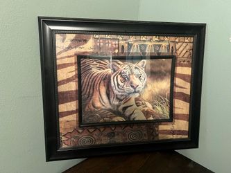 Hand painted tiger