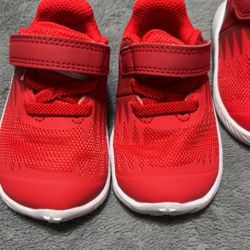 Nike Infant Size 3c 10$ Each 