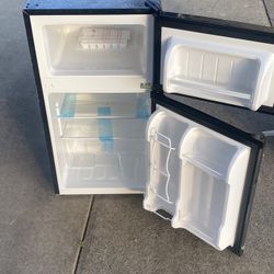 Brand New Mini Refrigerator/Freezer For 120
