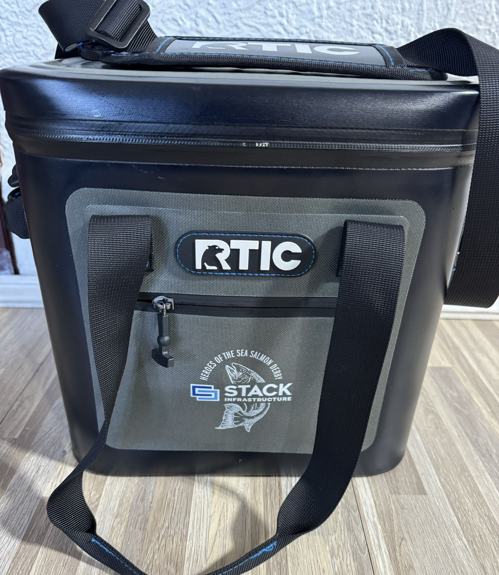 RTIC Soft Cooler