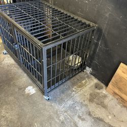 2 Large Dog Kennels 