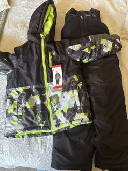Spider snow bib and jacket set size 6