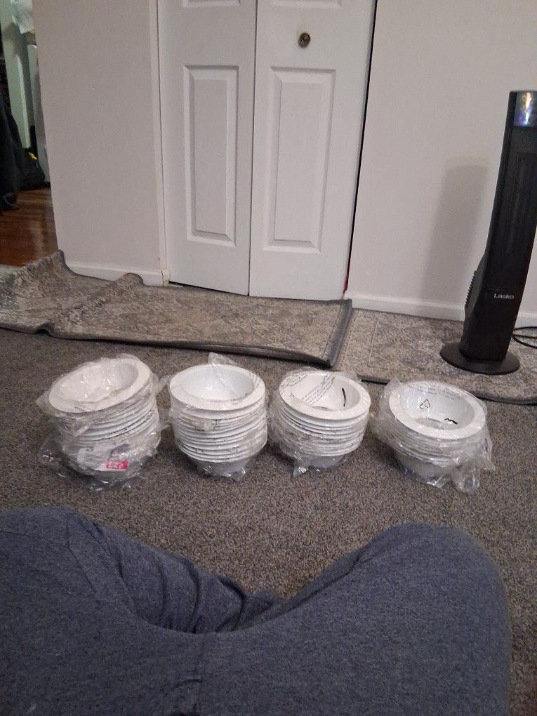 Trim Lights But Dose Not include the lights.