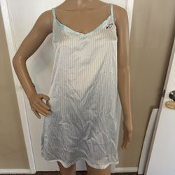 Betsey Johnson Women’s Night Gown Size Small 