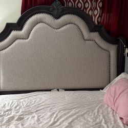 Sales Furniture King Side Bed And Matres