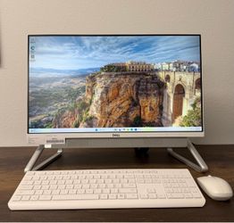 24" Dell Inspiron AIO Touchscreen*500GB SSD*16GB RAM