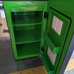 Xbox Series X Replica Mini Fridge