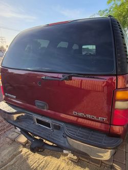 Tahoe Yukon rear glass suburban