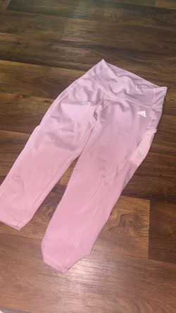 medium adidas pockets