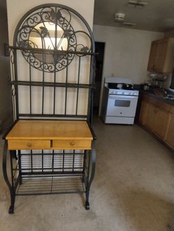 Bakers rack