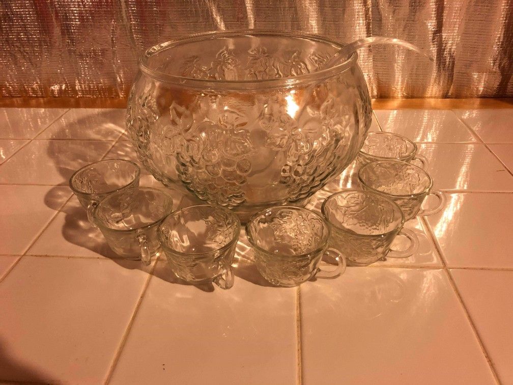 Crystal punch bowl set