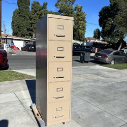 Filing Cabinet 