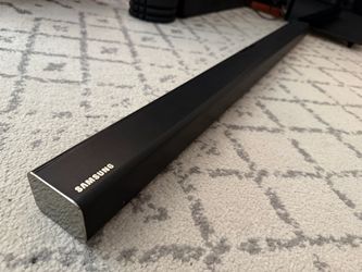 Samsung Sound Bar - Good Condition