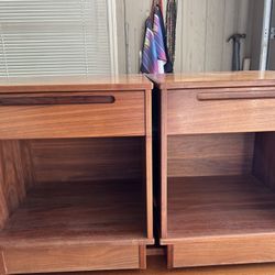 Large Teak Desk, Two Chairs, Two Office End Tables With Drawers. All FREE