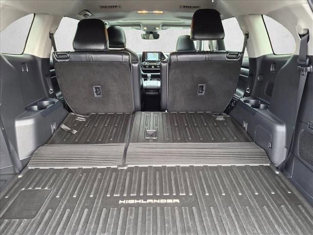 2022 Toyota Highlander Review & Ratings | Edmunds 2022 Toyota Highlander