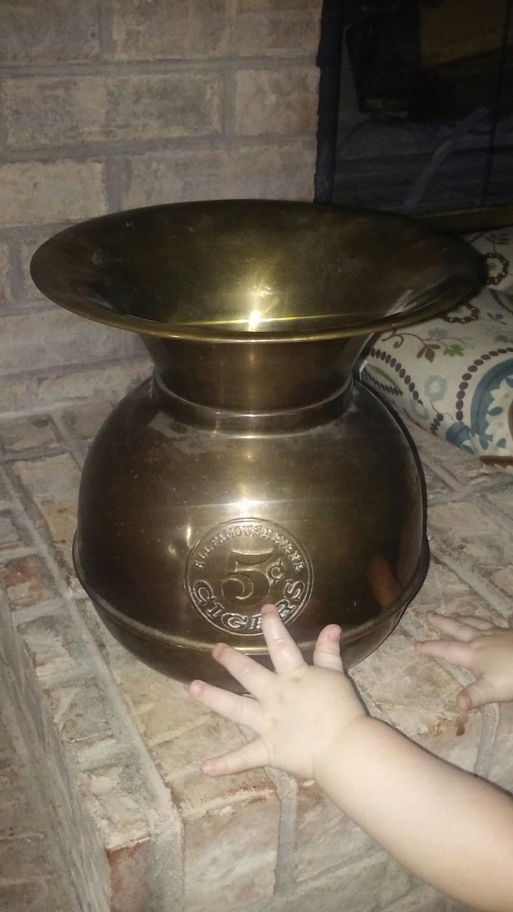 Antique "All Famous Havana 5 cent cigar" spittoon