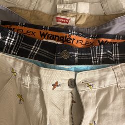 Boys Shorts Wrangler And Levi’s 