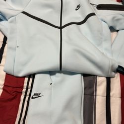Nike Tech Size Large Brand New $160