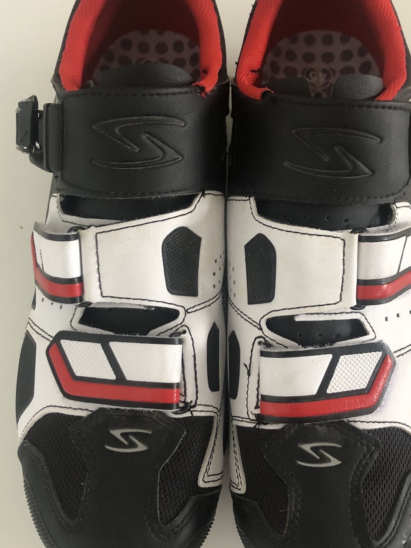 SERFAS CYCLING SHOES M11/45 *like New*