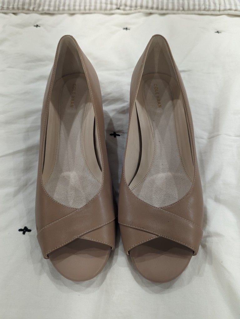 Cole Haan Grand Tan Wedge Sz 10.5