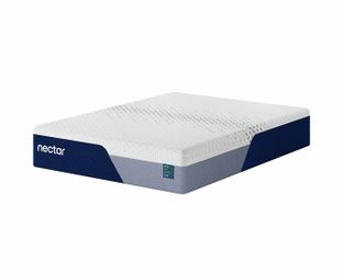 New, Queen size Nectar Premier Memory Foam Mattress 13”