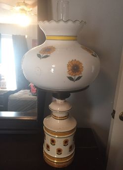 Vintage sunflower lamp