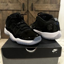 Jordan 11 GS 5.5Y Space jam Retro Low Worn 2x 