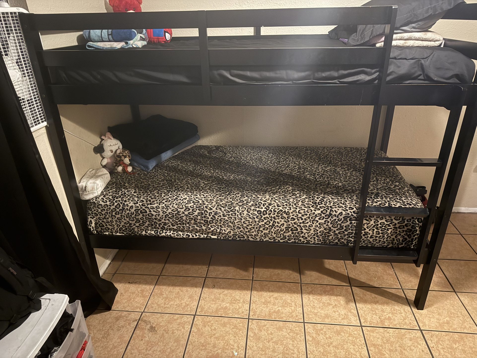 Twin Bunk Bed With Mattresses 150$