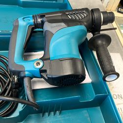 Makita SDS Plus Rotary Hammer Droll Model HR2811F