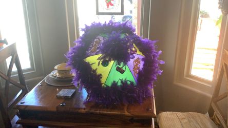 MardiGras umbrella and 2 bracelets