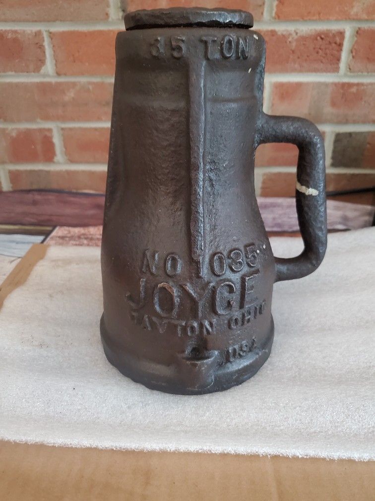 Antique Jack/Railroad Jack - 35 Ton