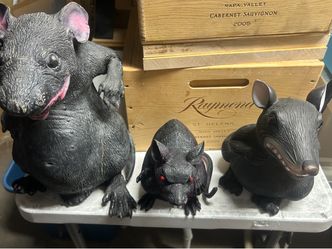 Set of 3 Realistic Rat Figurines Halloween Props