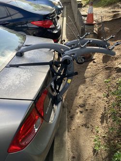 Saris Bones 2 Trunk Mount Bike