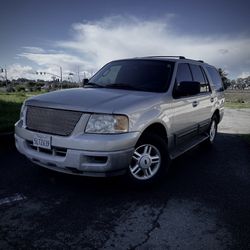 2004 Ford Expedition 