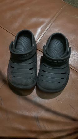 Boys Slip Ons Size 7