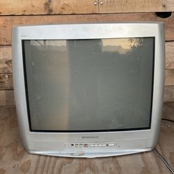 Magnavox CRT Vintage Gaming TV Set Working Missing Remote
