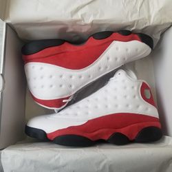 Chicago jordan 13 Size 10.5