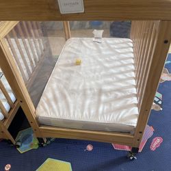 Mini Cribs Excellent Condition 
