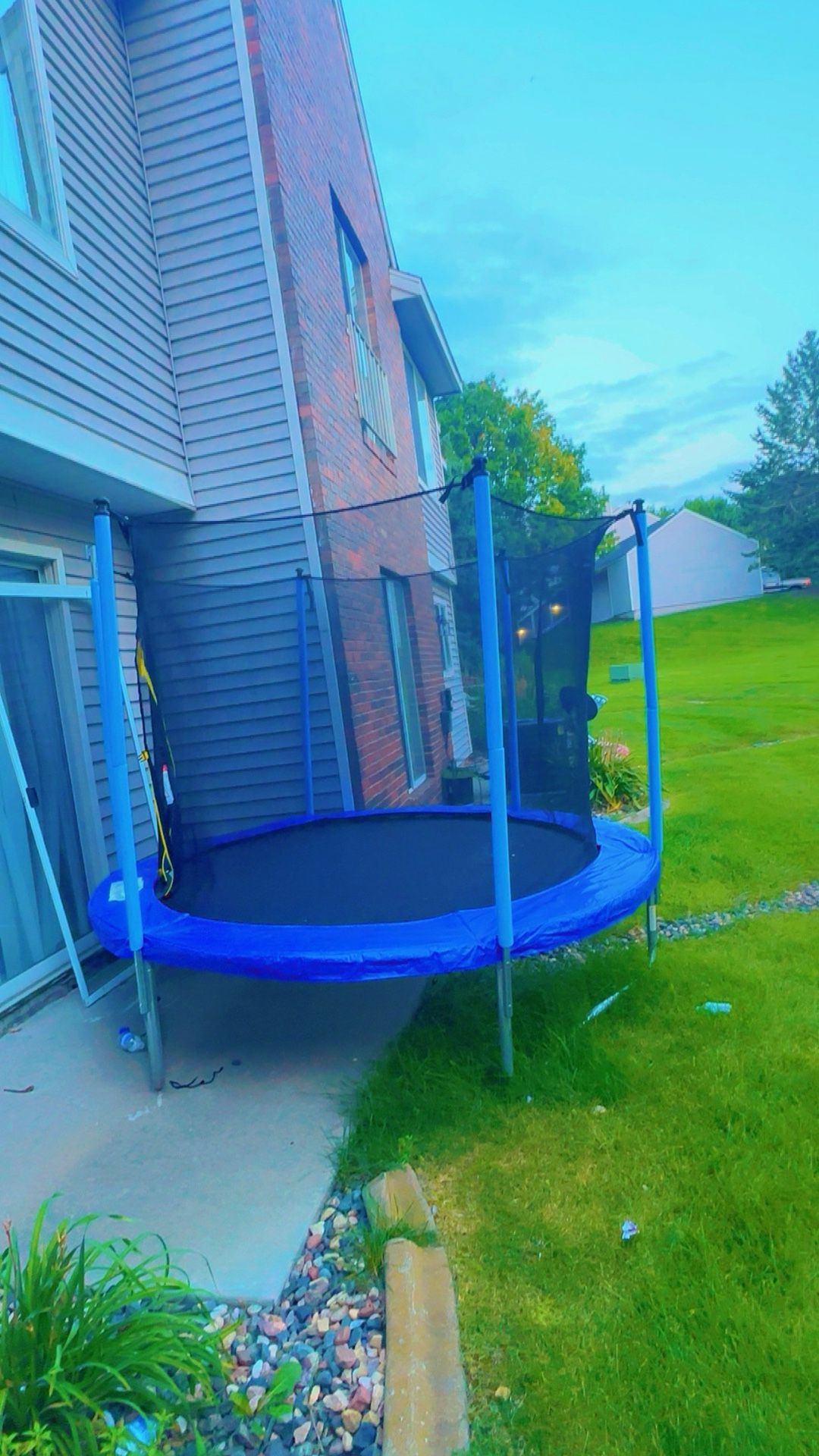 Trampoline