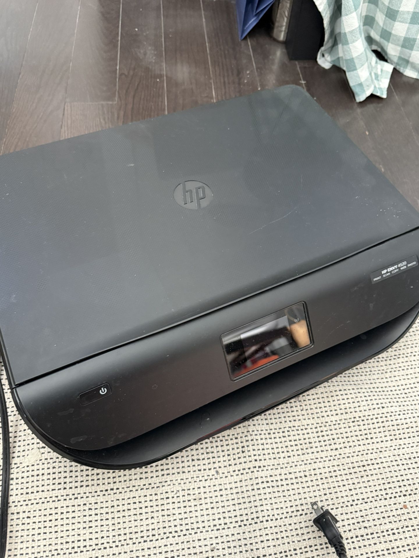 HP envy 4520 Printer