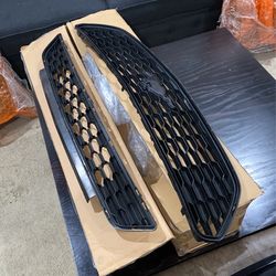 Mustang Grill