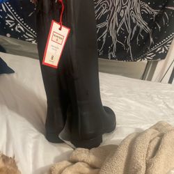 Hunter black size 8 women’s rain boots